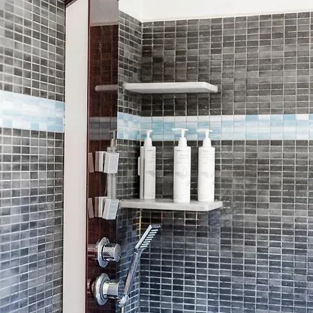 Casa De La Flora By Rhodes4vacation *