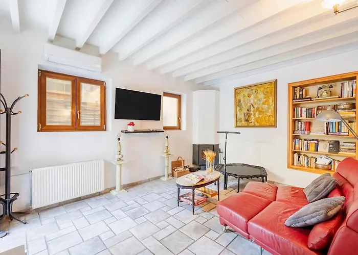 Сasa de vacaciones Casa De La Flora By Rhodes4vacation *