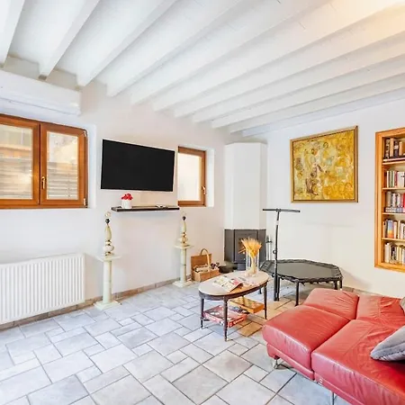 Dom wakacyjny Casa De La Flora By Rhodes4vacation *